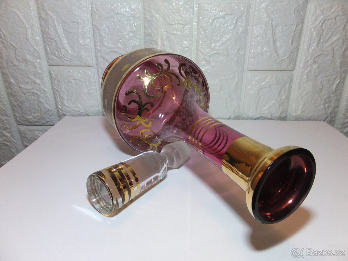 Luxusní karafa+6 skleniček, bohatá malba zlatem, zn. Bohemia - 10
