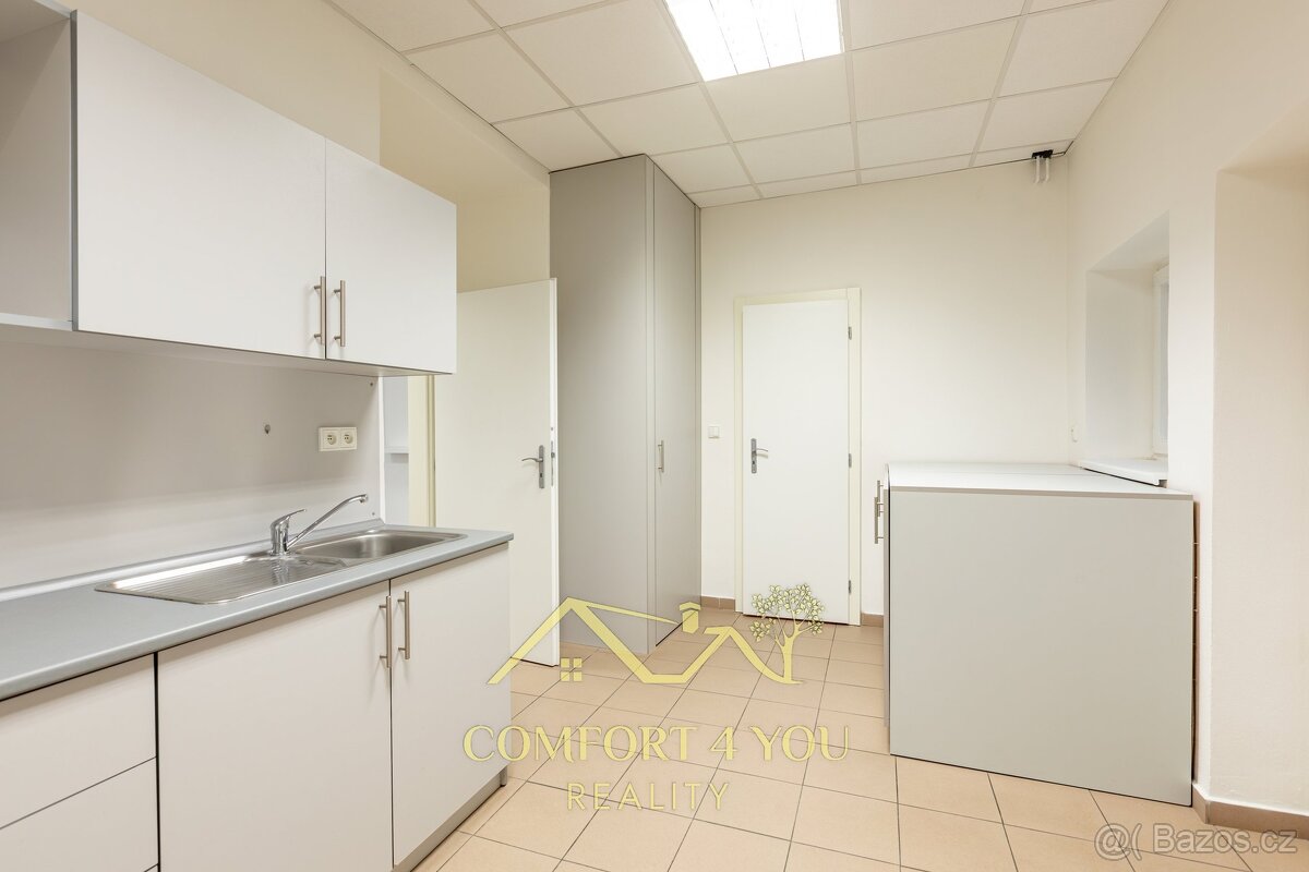 Prodej kanceláře 83 m², Znojmo, ev.č. 00023 - 10