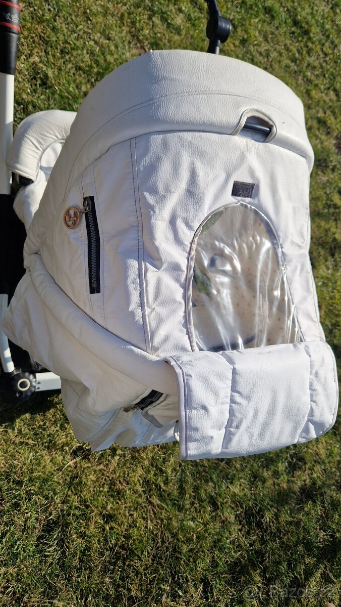 Kočárek Hartan - 10