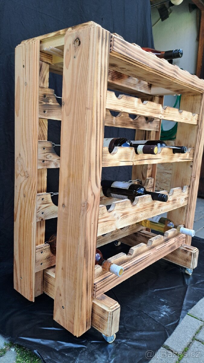 Stojan na vino - 10