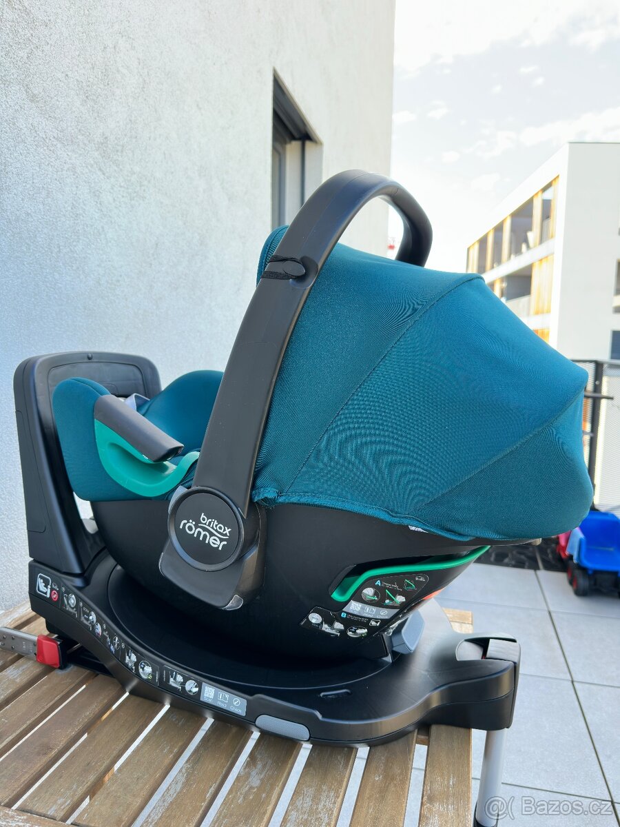 Autosedačka Britax Baby-Safe iSense - Atlantic Green + báze - 10