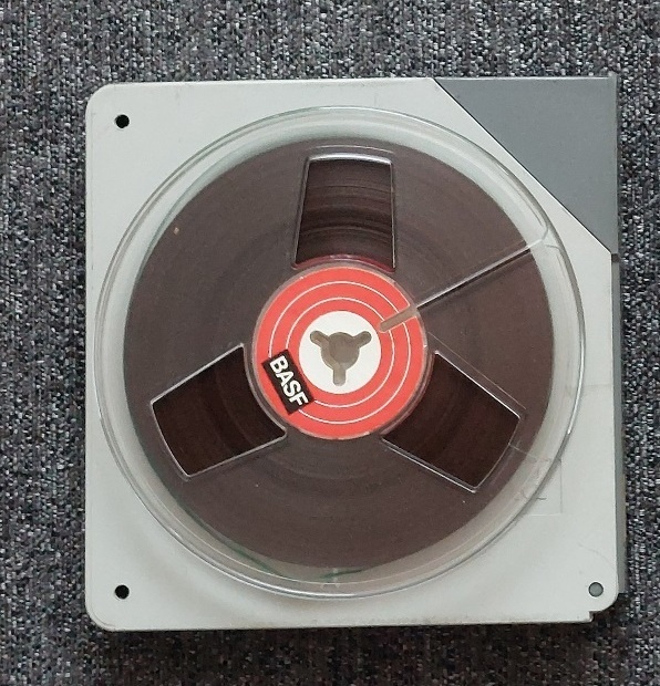 magnetofonove pasky - 10