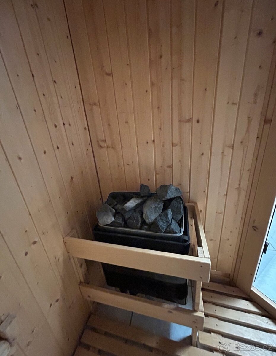 Finská sauna 160x160cm198v - 10