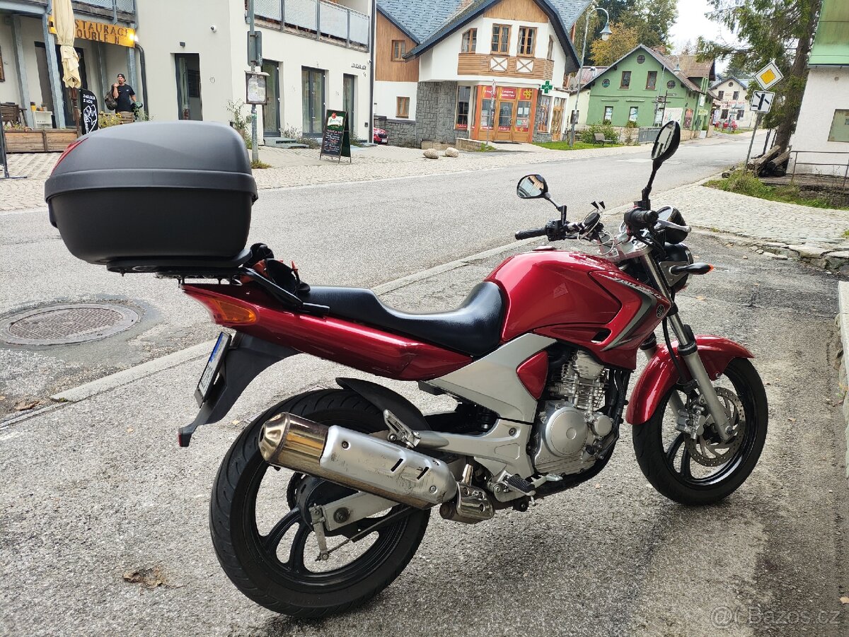 Yamaha YBR 250 - 10
