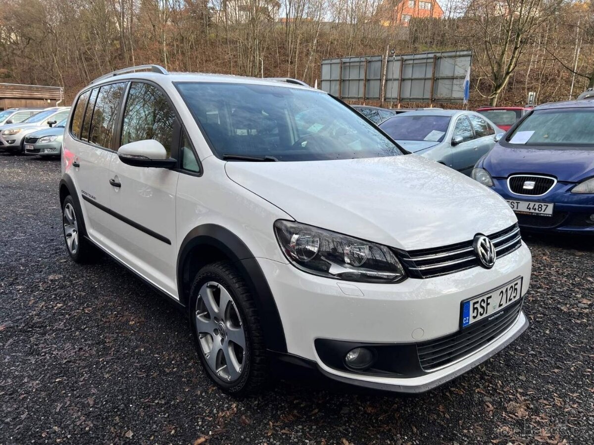 Volkswagen Cross Touran 2.0 TDI 103 kW 2013 klima tempomat - 10