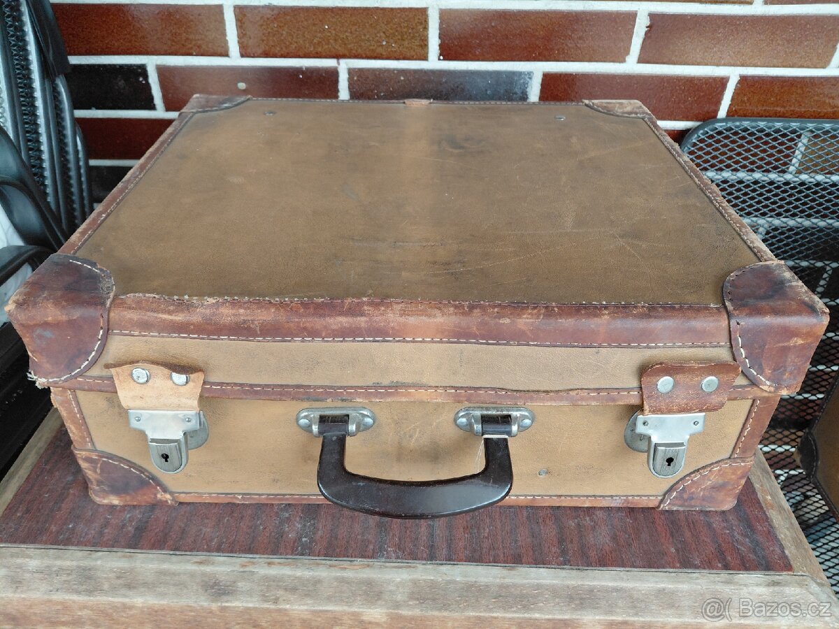 Lékařský kufr retro - 10