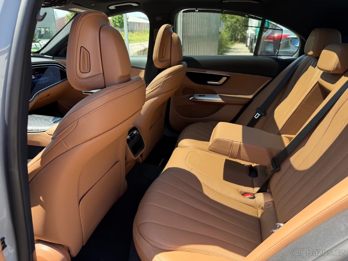Mercedes-Benz E 200 - 10