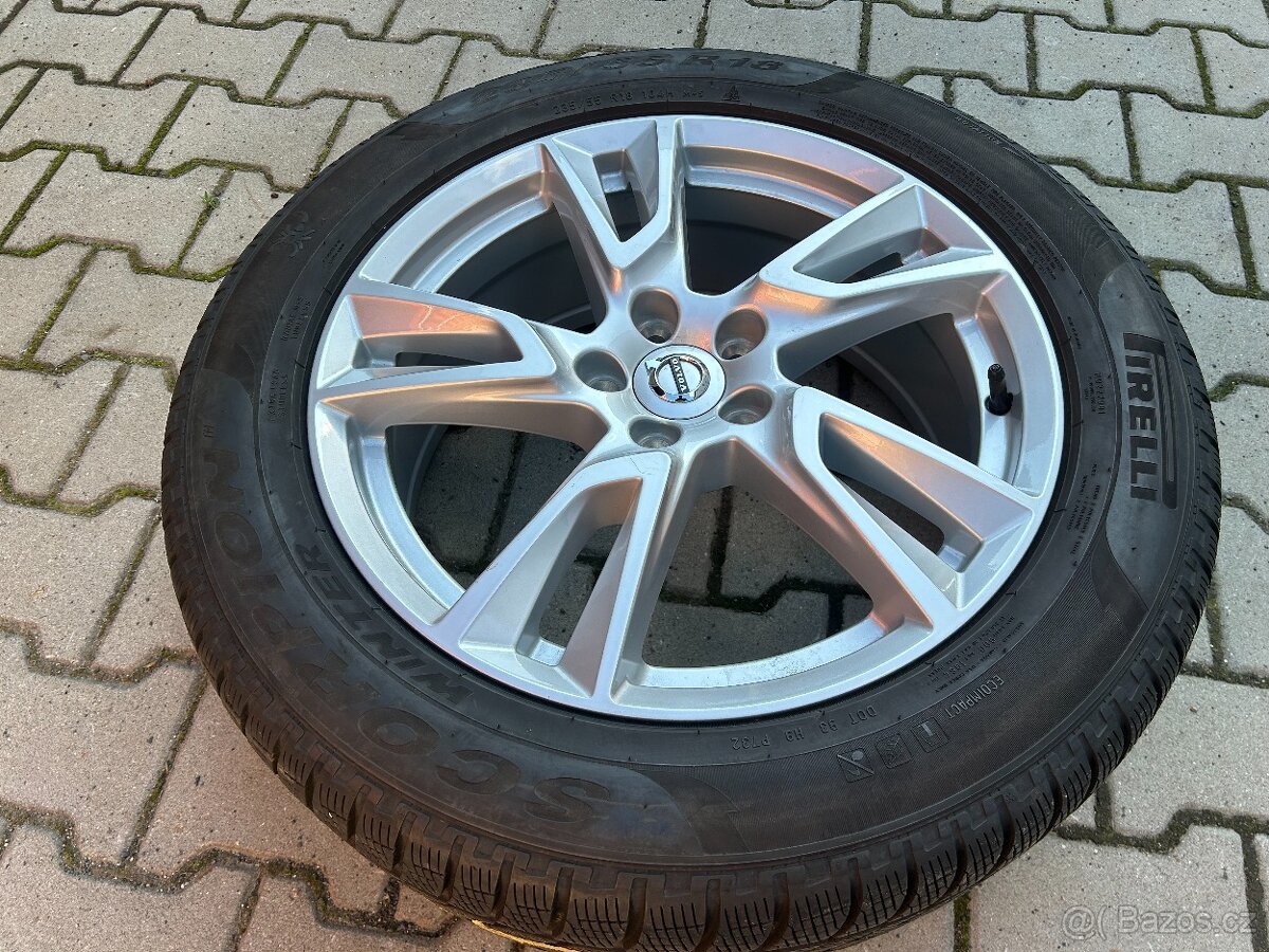 Volvo XC40 zimní komplet alu kola originál - 10