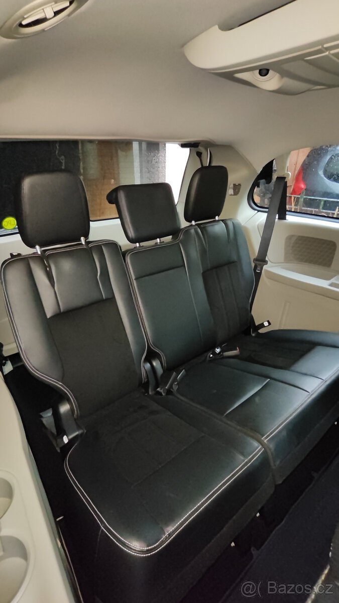 Dodge Grand Caravan 3,6 SXT LPG/benzín 211kW 7 míst - 10