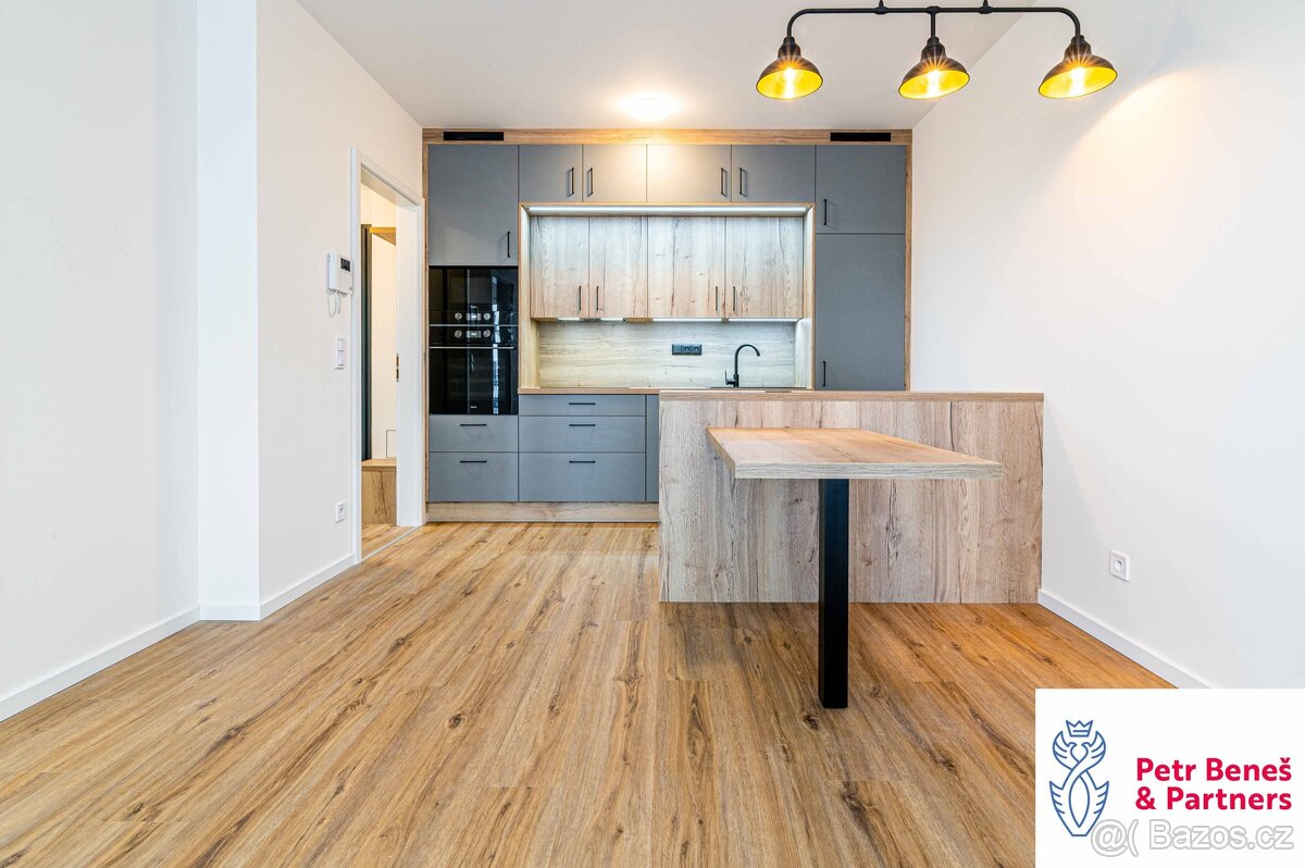 Pronájem bytu 2+kk 48 m², Kladno - Dubí, ev.č. 00141 - 10