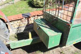 Prodám vlek za traktor - 10