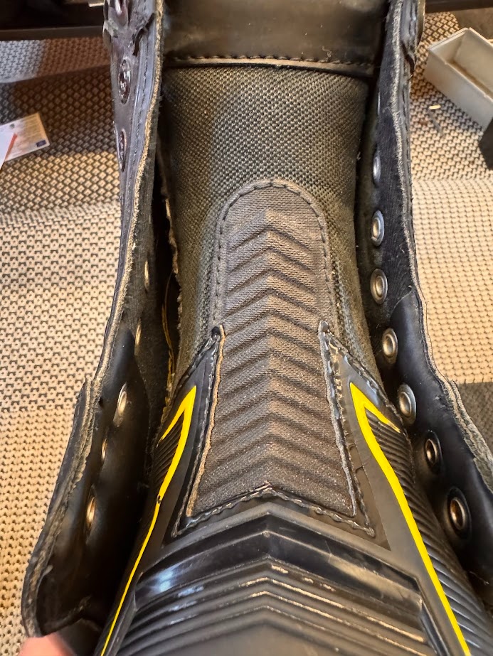 BRUSLE CCM SUPERTACKS AS1, vel. 38,5/5 EE - 10