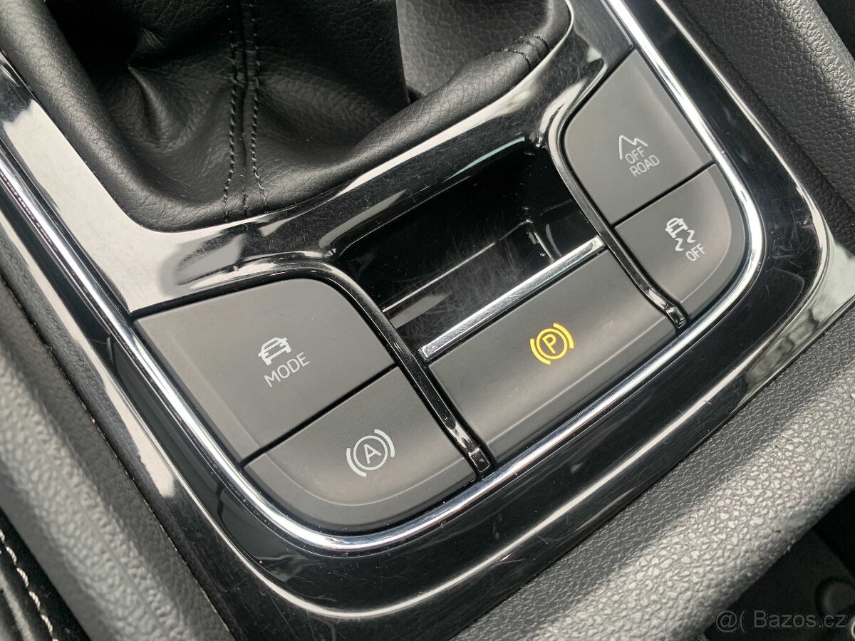 Škoda Kodiaq 2.0 TDi 110 kW 4x4 PANORAMA WEBASTO ALCANTARA - 10