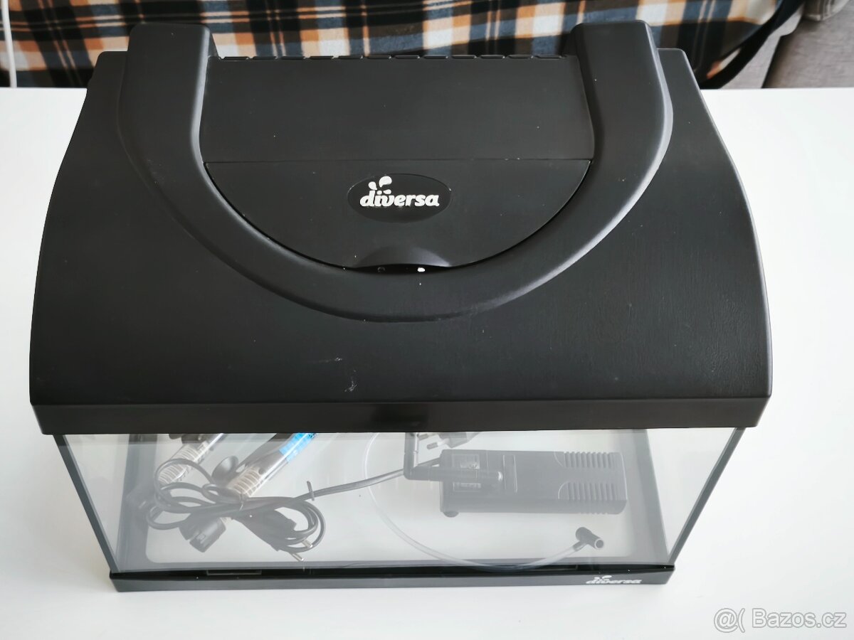 Akvárium SET 25 l 40x25x25 - 10