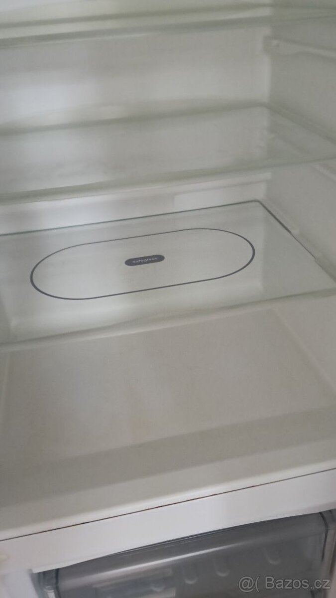 Lednice z mrazákem Whirlpool - 10