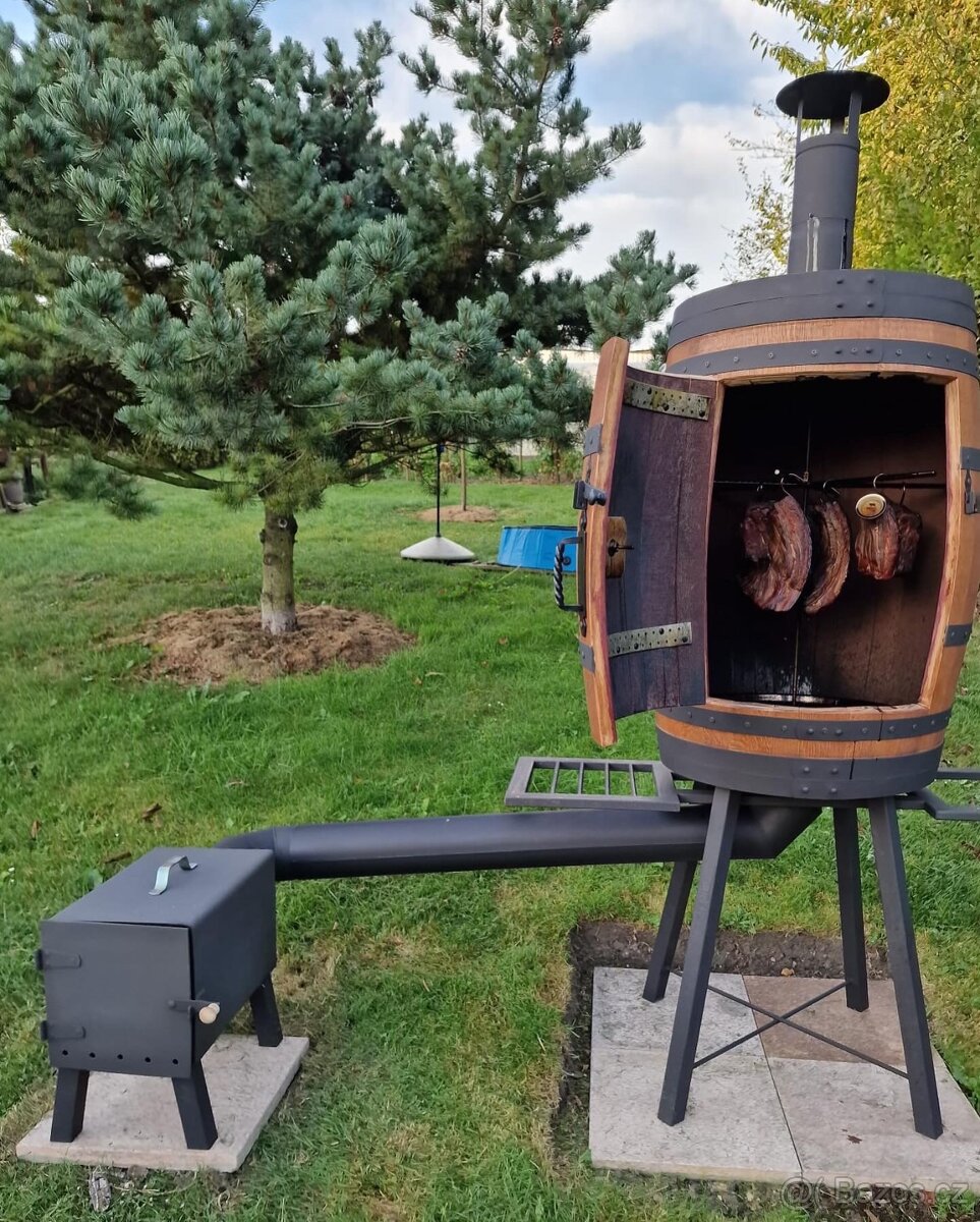 Udírna z dubového sudu - 10