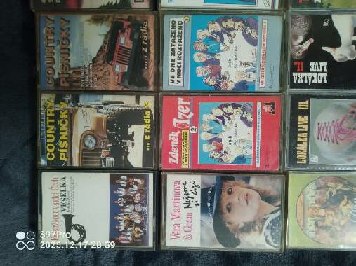 MC Kazety retro kousky - 10