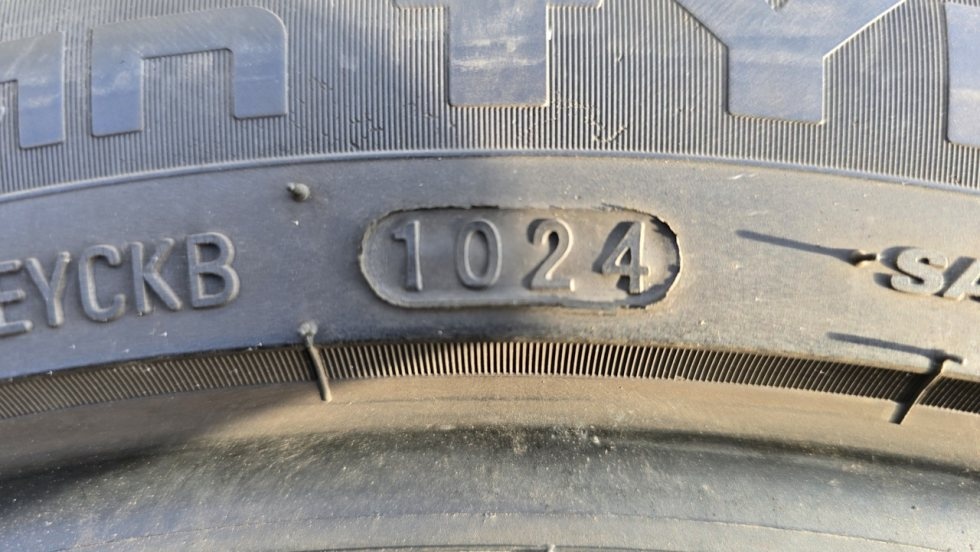 Letní pneu 225/45/18 Nokian - 10