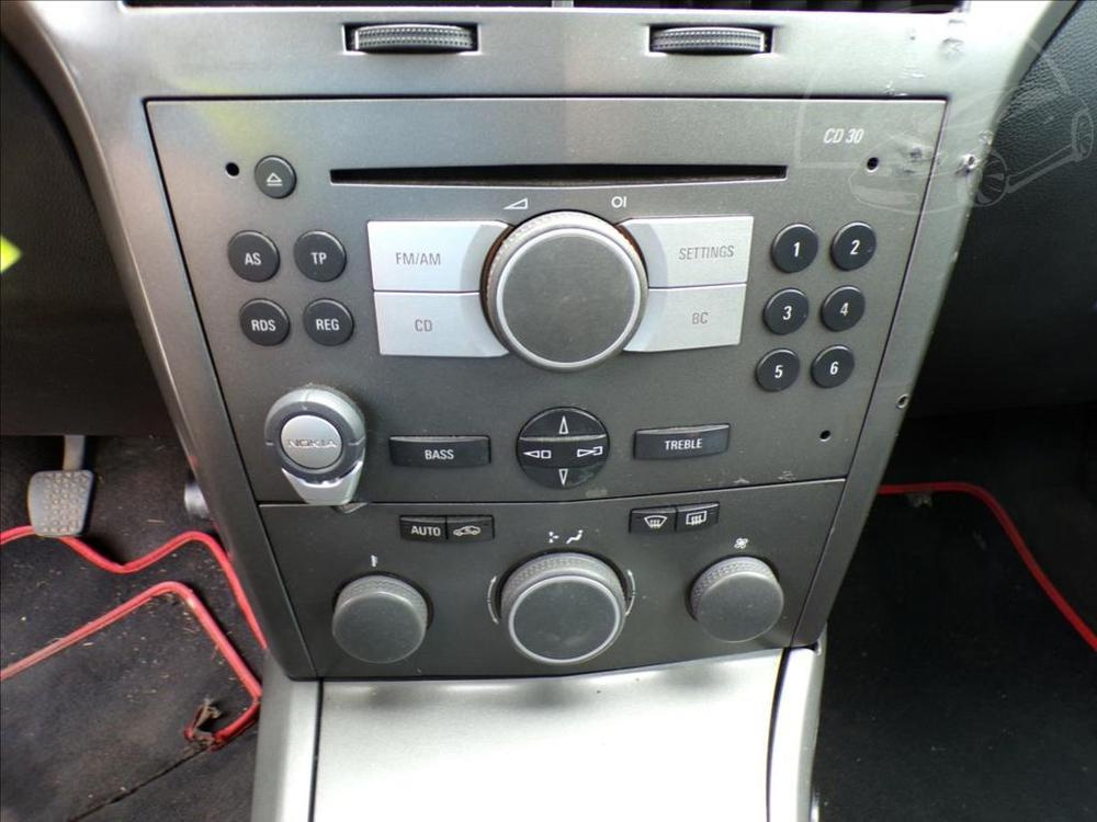 Opel Astra 1,7 CDTi N1,TAŽNÉ ZAŘÍZENÍ - 10