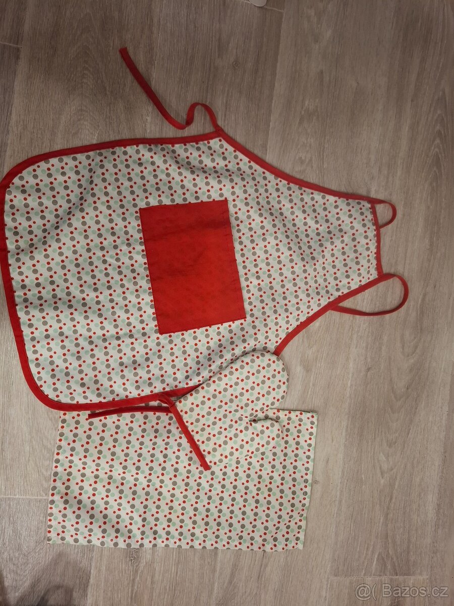 Dřevěná kuchyňka + příslušenství - 10