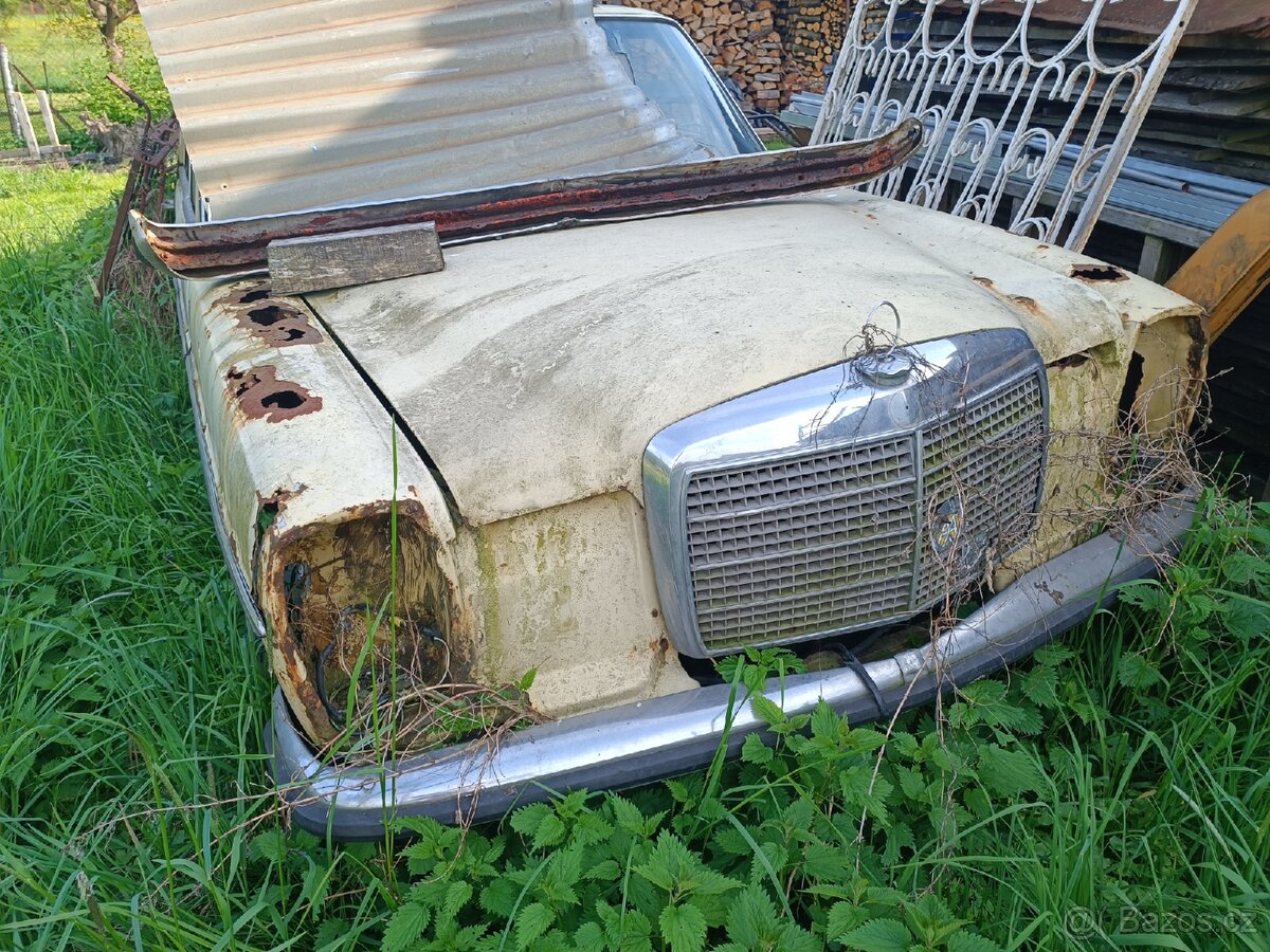 Mercedes W115 dily - 10