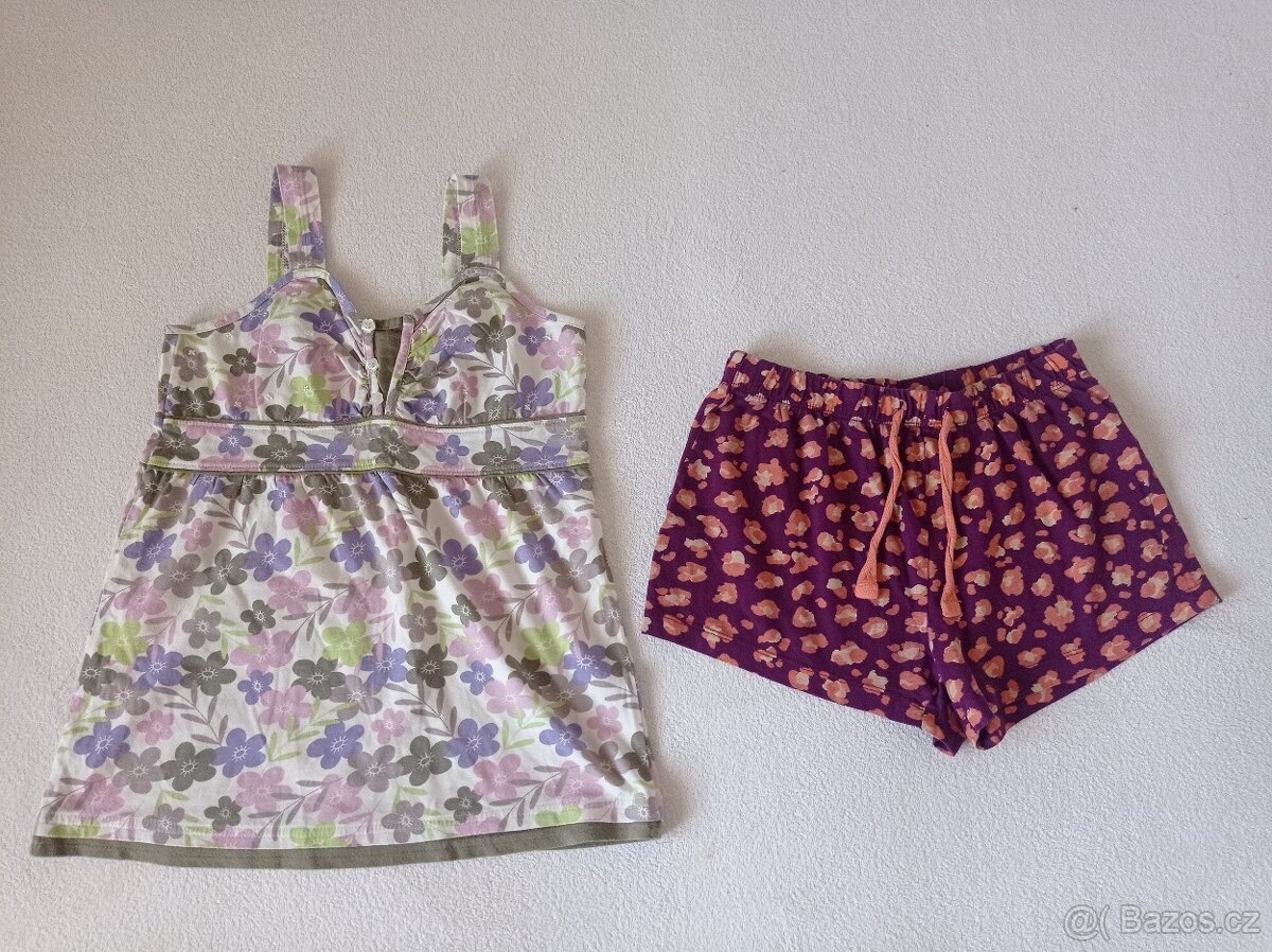 Set dívčího oblečení, vel. 146-152 - 10