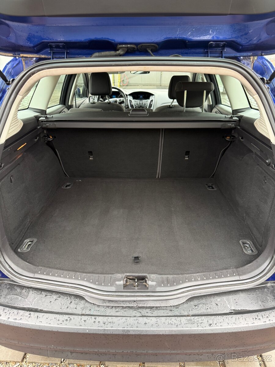 Ford Focus 1.0T 92Kw, kombi, 2013 - 10