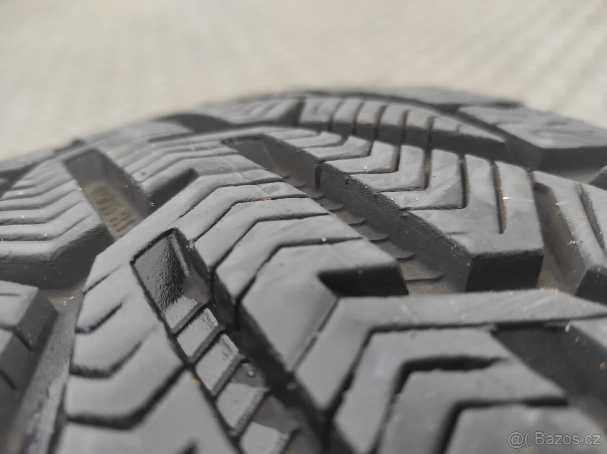 VOLVO V90, S90, kola 17", ZIMNÍ pneu - 10