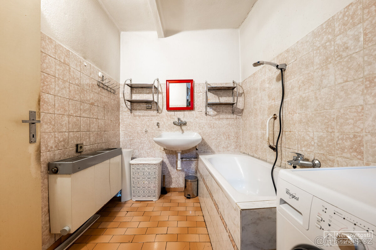 Prodám RD u Vacova - 10