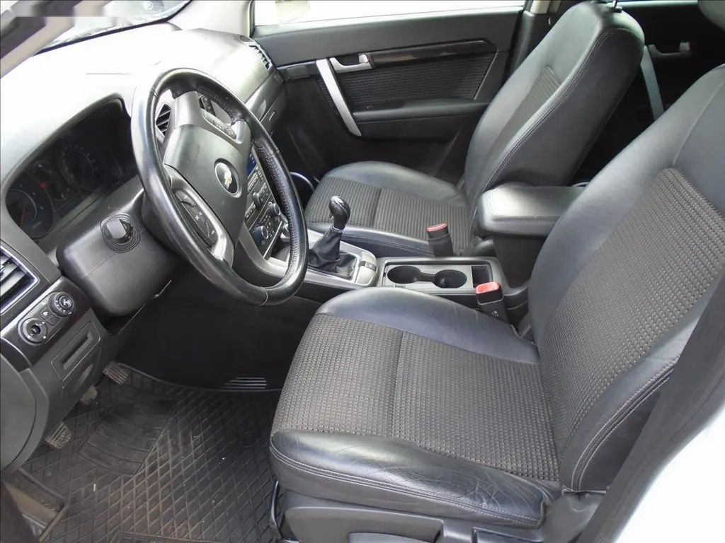 Chevrolet Captiva, 2,2 - 10