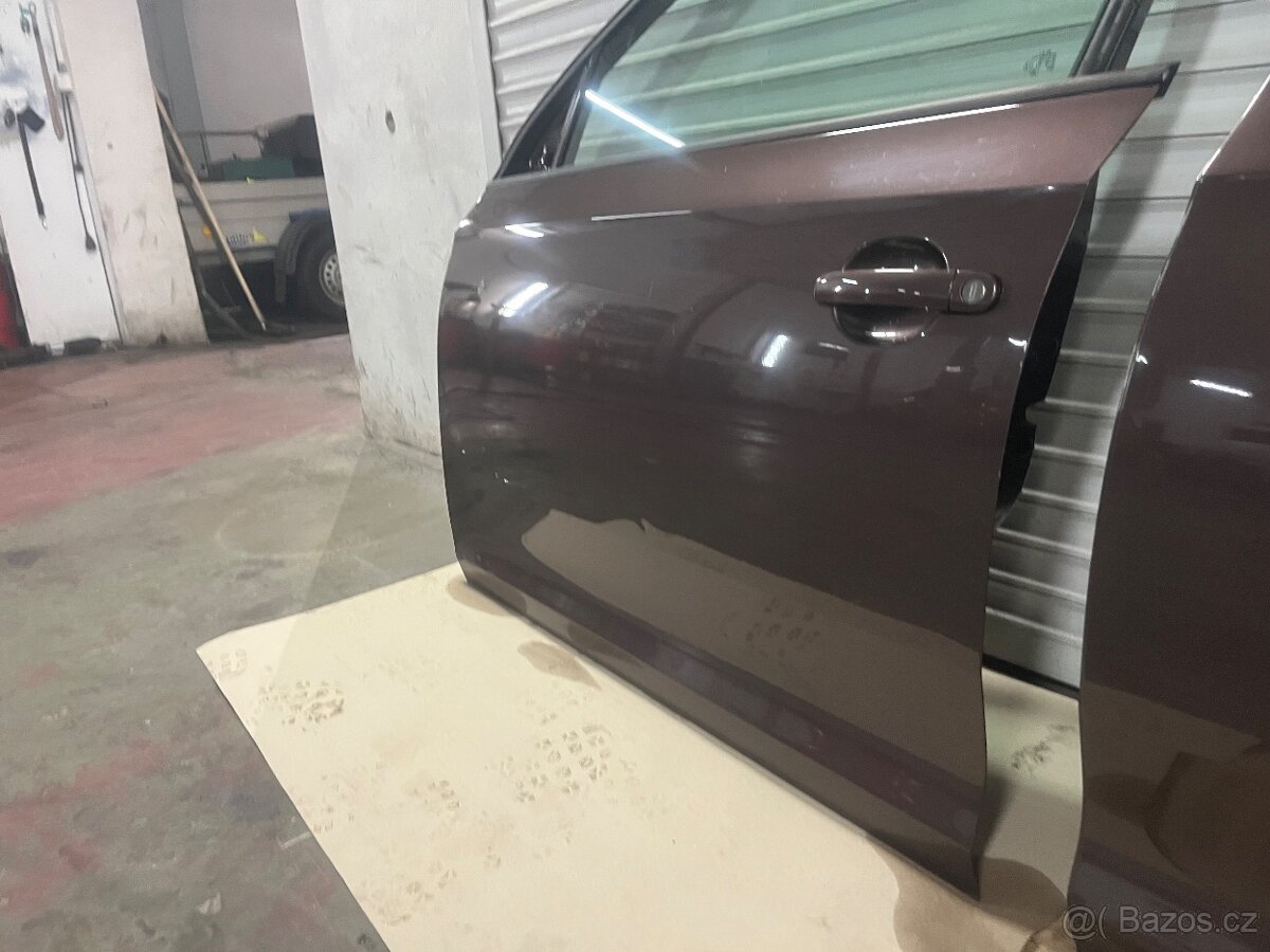 Škoda Rapid Spaceback 2017 Dveře LF8Z - 10