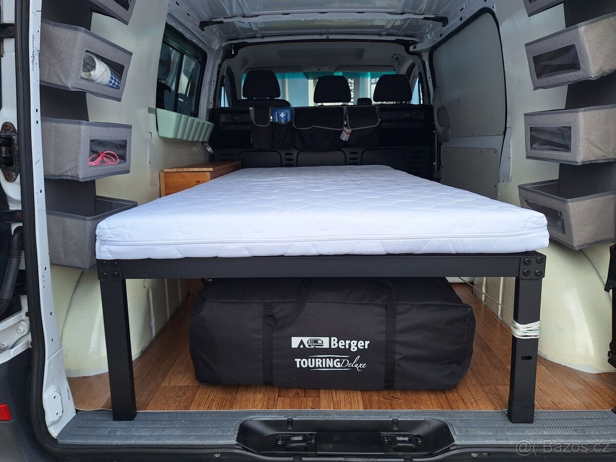 Mercedes-Benz Vito, Předstan, SPANÍ - 10