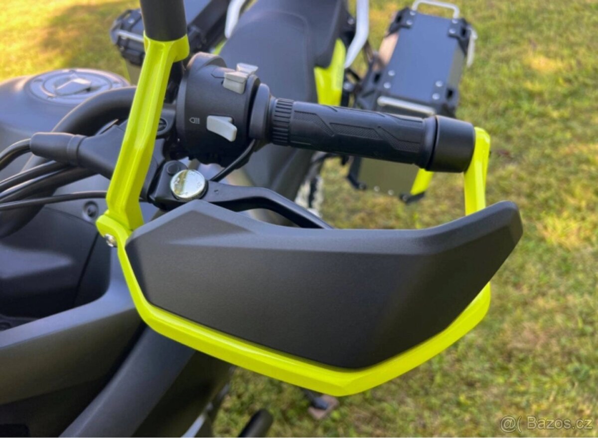 Prodám QJ MOTOR SVT 650 X KUFRY V CENĚ - 10