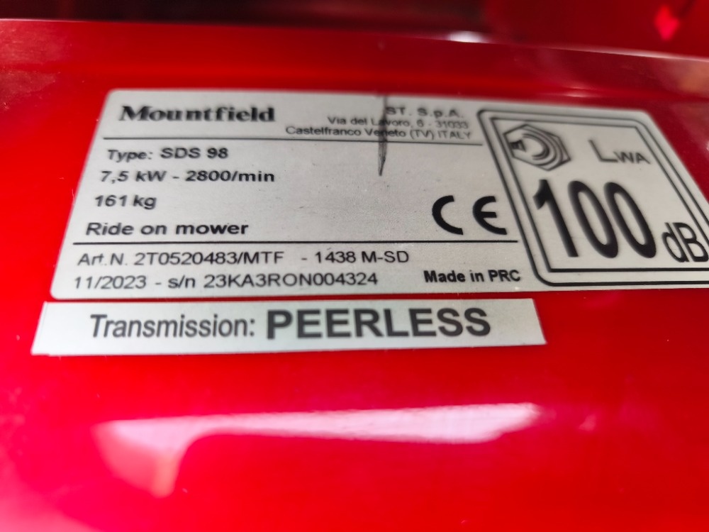 Zahradní traktor Mountfield 1438 M - SD - 10