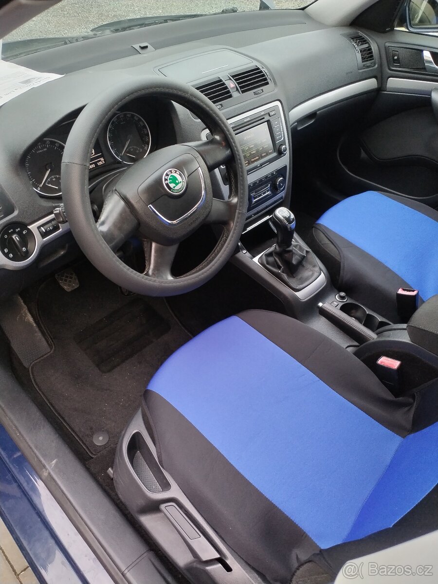 Škoda Octavia - 10
