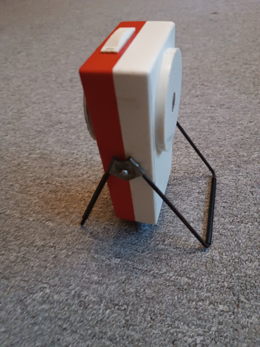 Road Saver výstražná lampa + 2ks baterka - 10