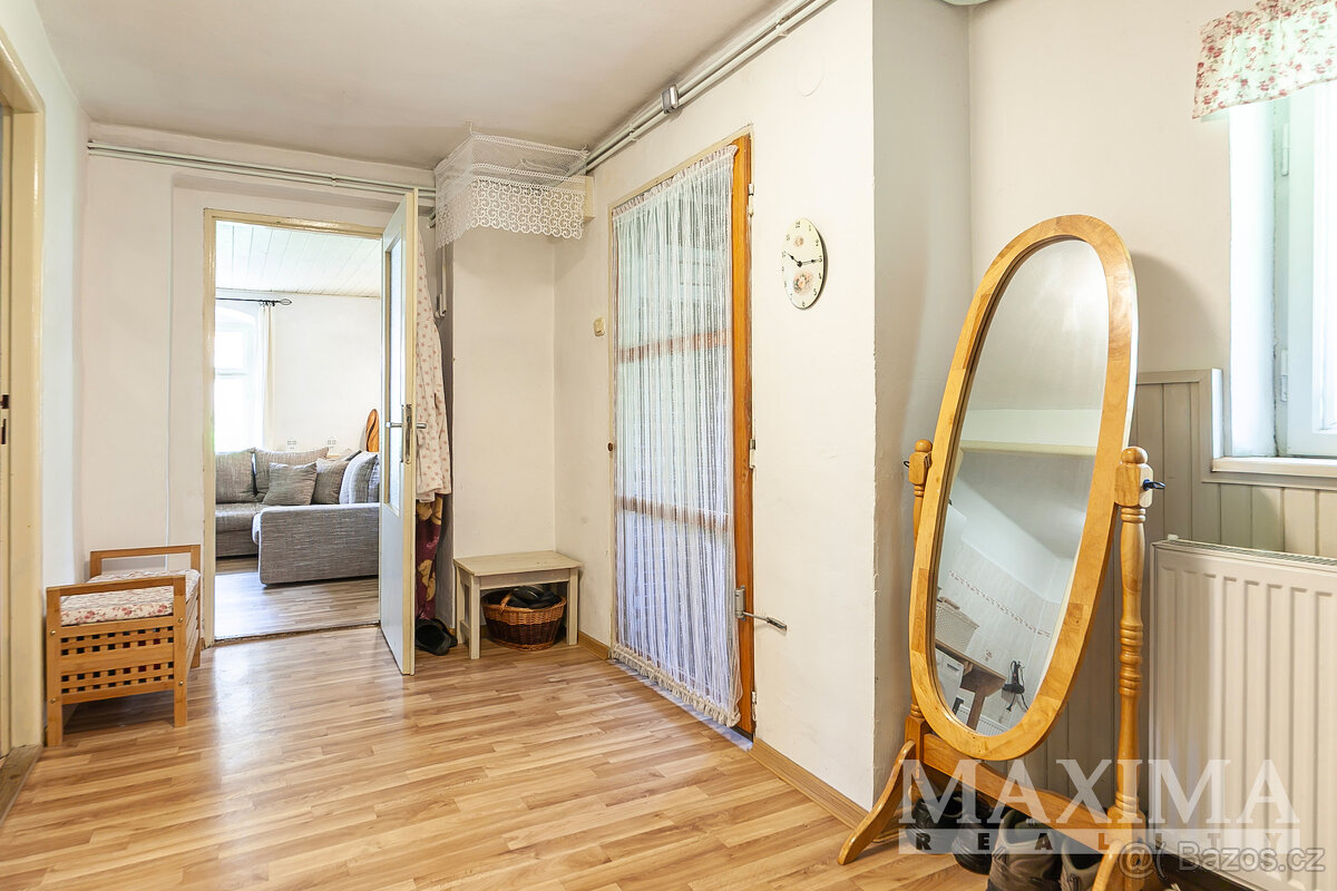 Dům 4+1 o ploše 200 m2 - Pravonín, Pravonín - 10