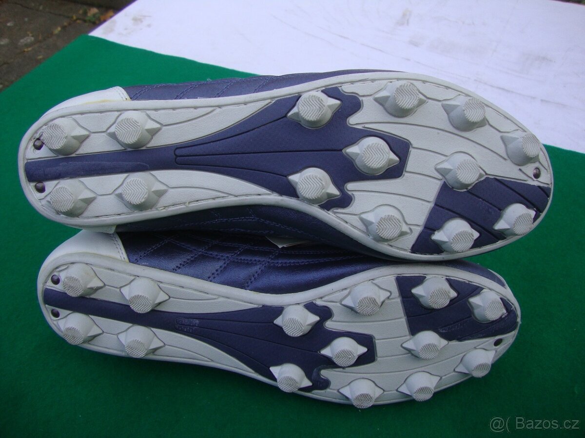 Nové kopačky Tempish vel.44 na trávu plastové špunty - 10