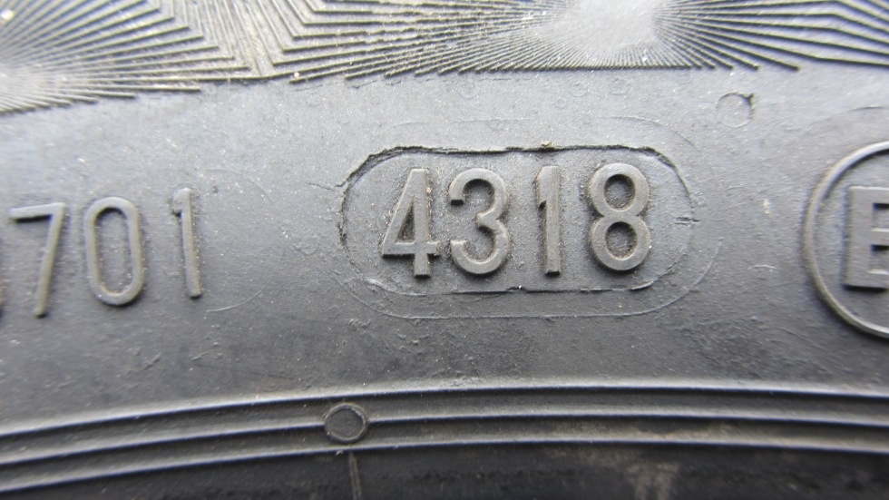 Letní pneu 225/50/18 Continental - 10