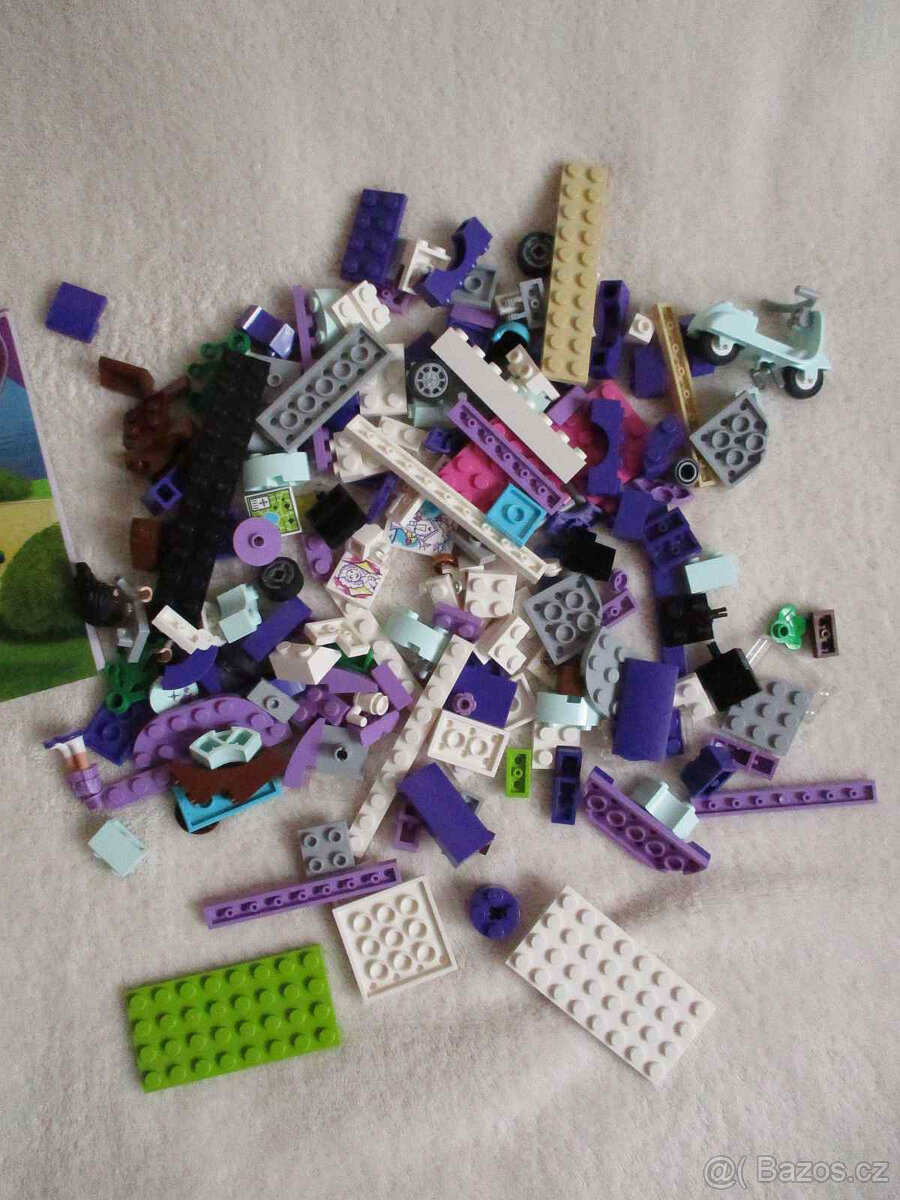 Lego Friends Emma a umělecký stojan - 10