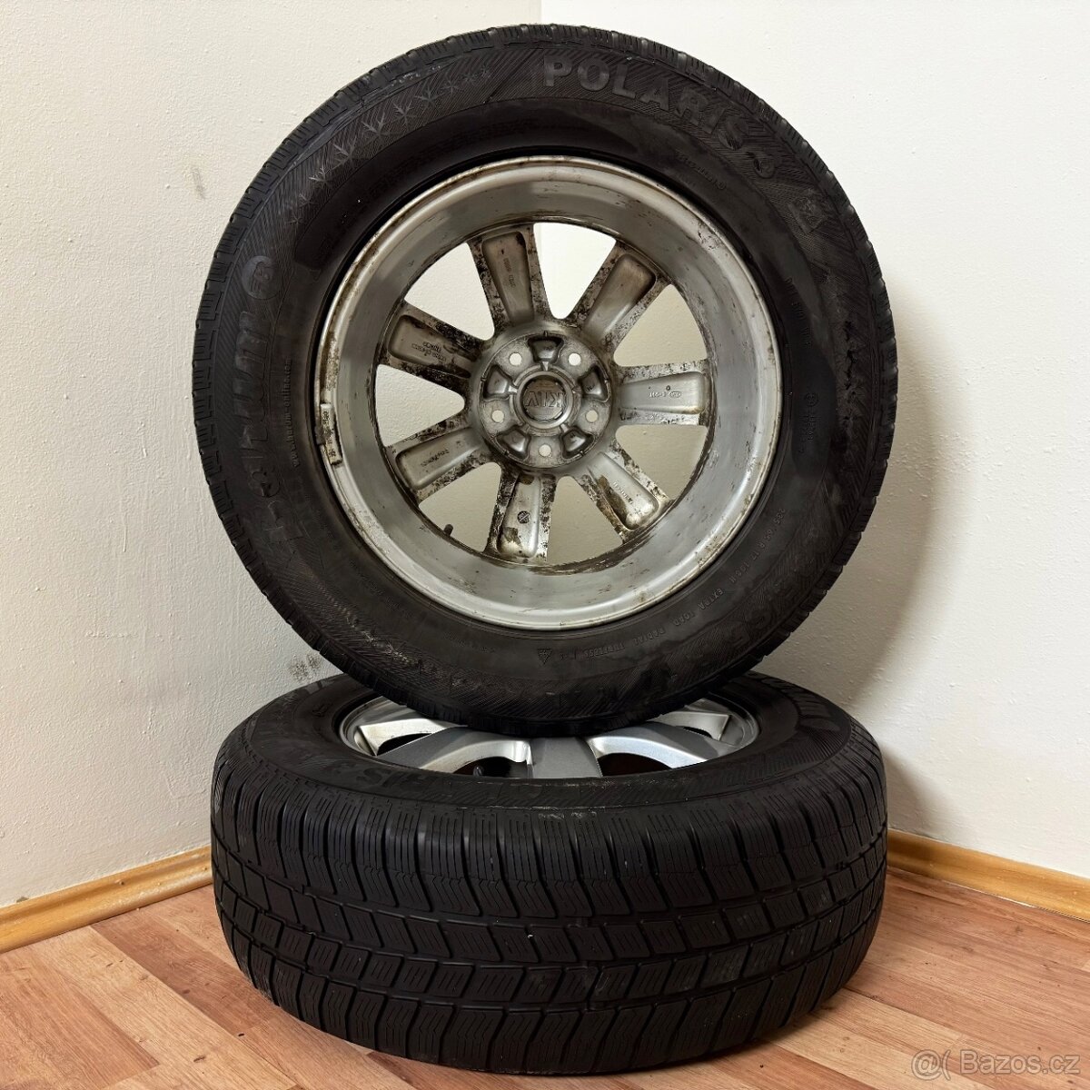 KIA SORENTO 5x114,3 R17 ET41+ZIMNÍ 235/65R17 5/4mm - 10