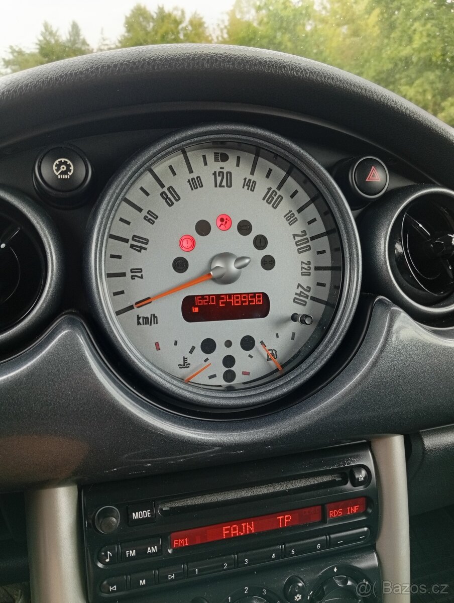 Mini Cooper s 1.6 kompresor 120kw rv 2002 - 10