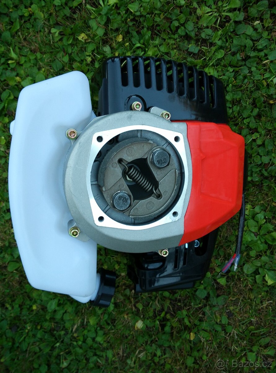 Motor do koloběžek a křovinořezů lodních motorů - 10