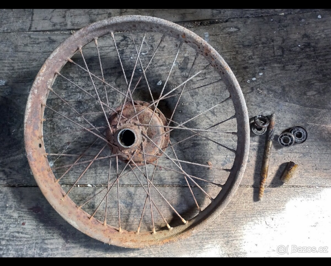 ČZ 125 t - ČZ 125b - Přední kolo - 10