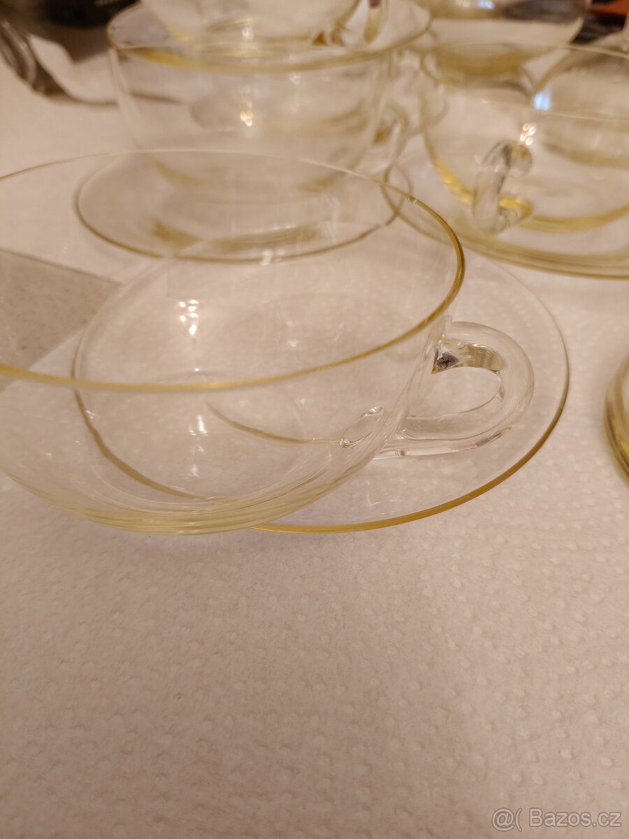 Skleněný servis - 10