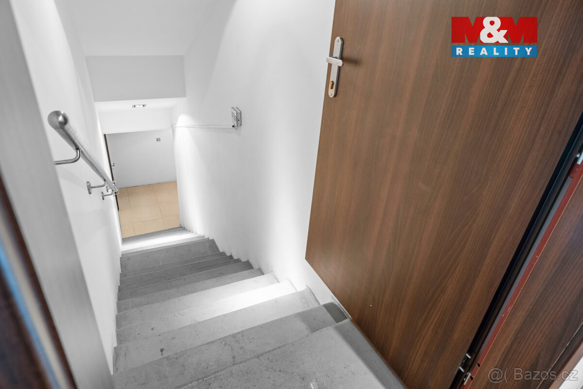 Pronájem kancelářského prostoru, 180 m², Kladno, ul. Polská - 10