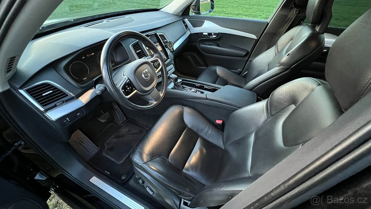 Volvo XC90 II D5 AWD 7 míst - 10