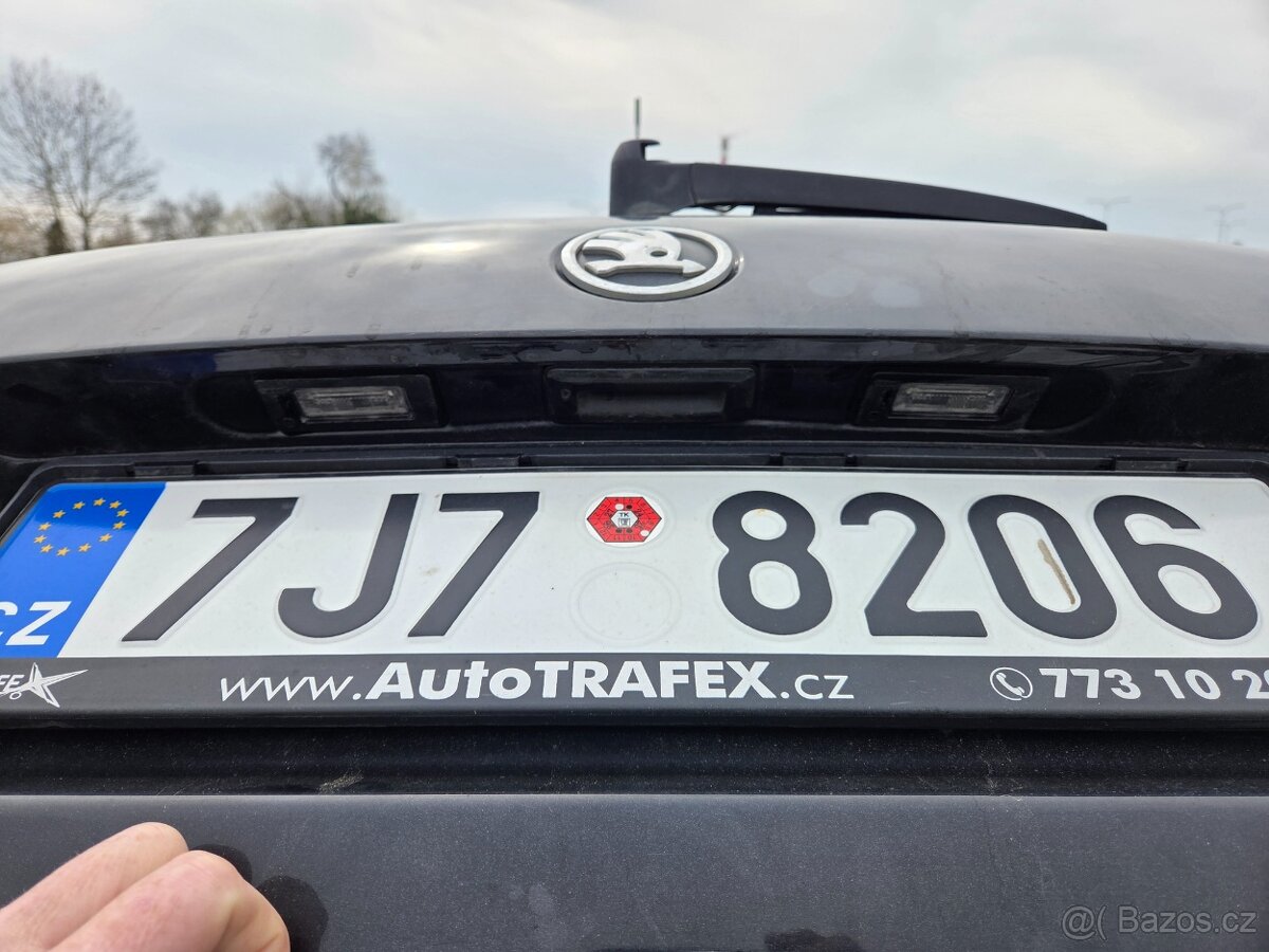 Škoda Fabie 2 combi 1.6tdi. - 10