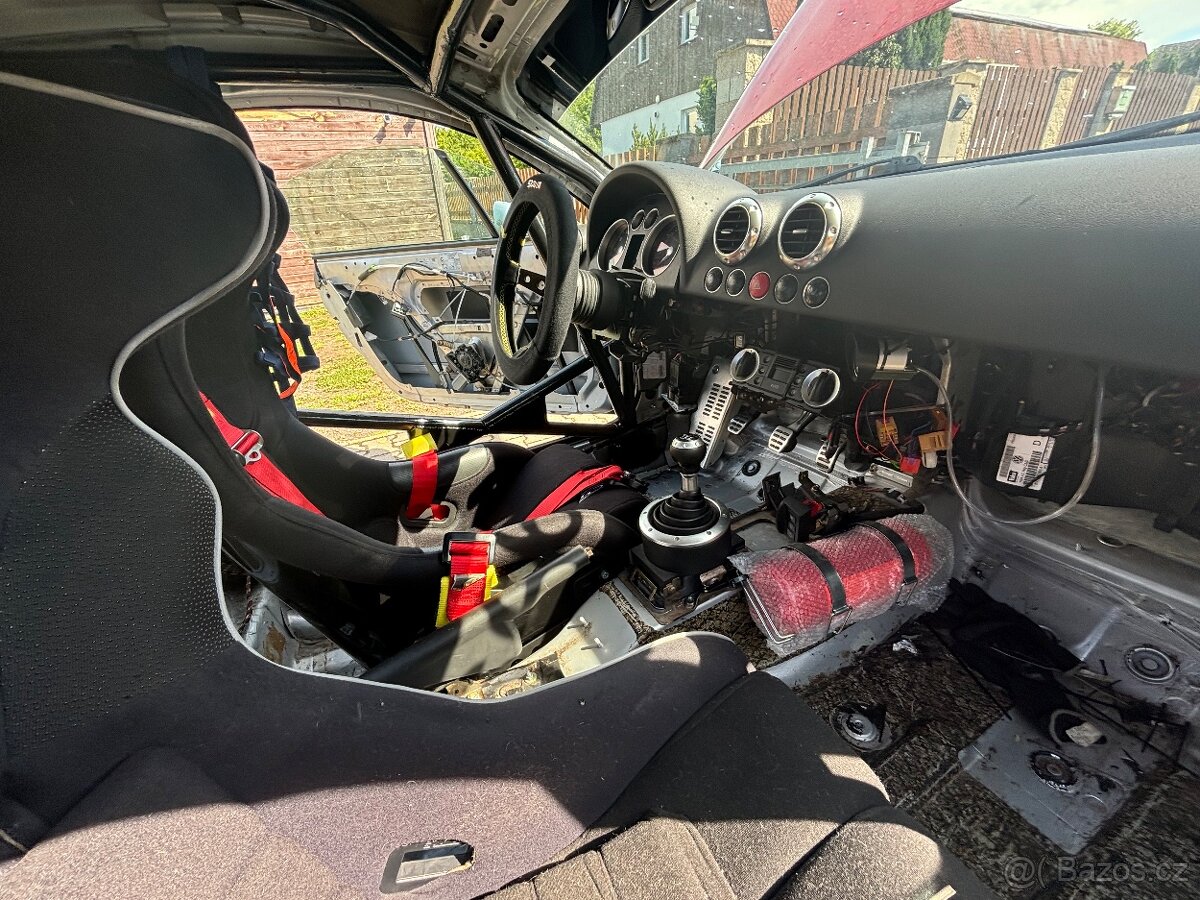 Audi TT závodní - 10