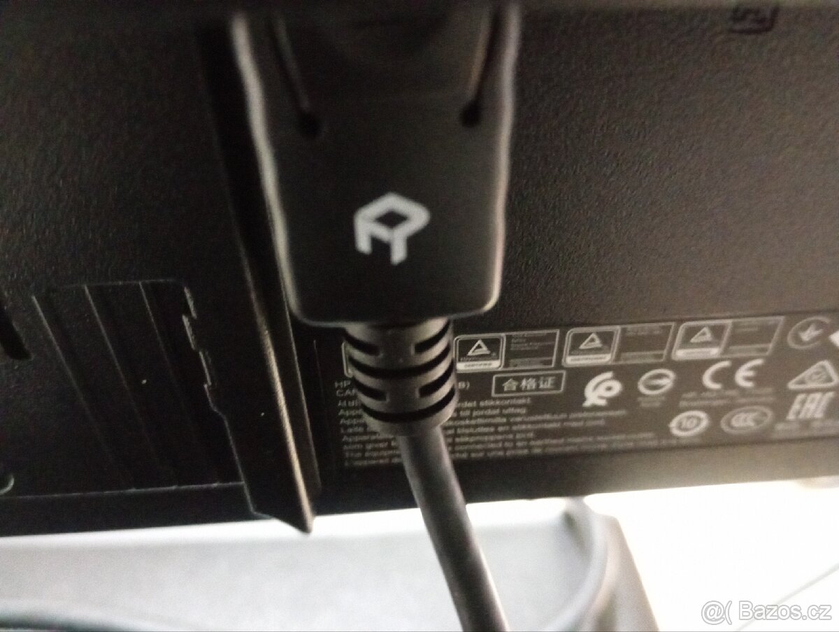 Sestava obsahuje HP ProDesk 400 G5 , Monitor HP VH22 22'' - 10